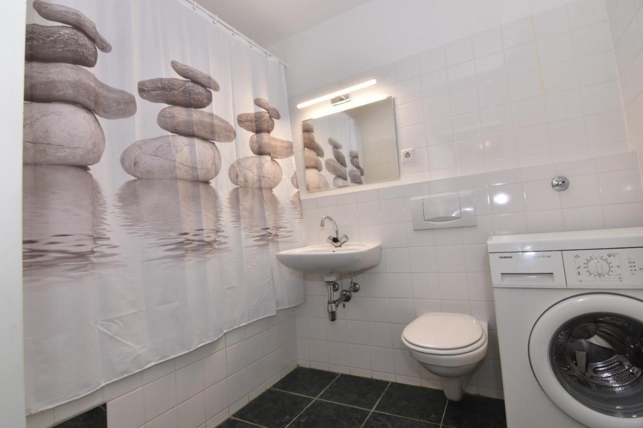 Modern Apartment At Vic فيينا المظهر الخارجي الصورة